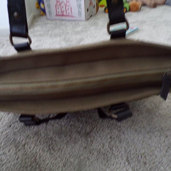 NWT Kelly Moore Unisex shoulder Work bag - Picture 10 of 11